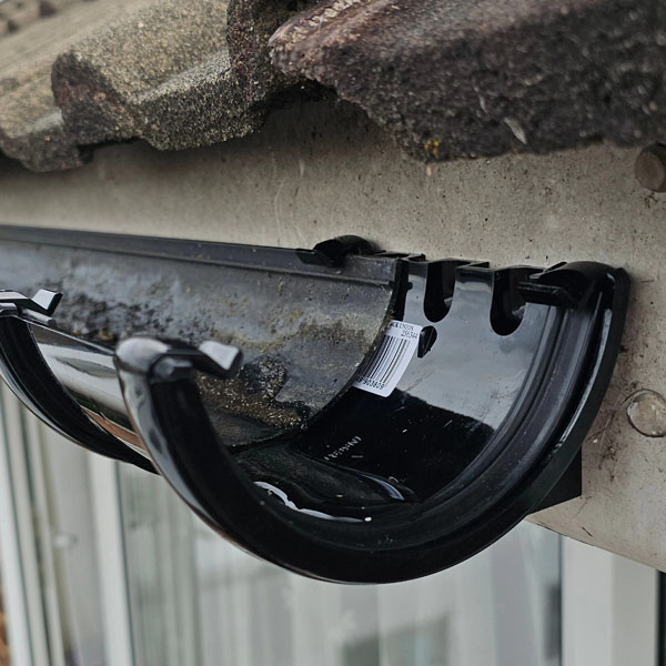 Gutter Repair Services in Hertfordshire - Gutter being repaired