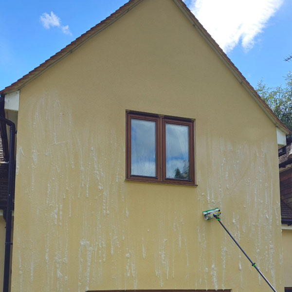 Wall Cleaning Services in Hertfordshire - Render Cleaning Service